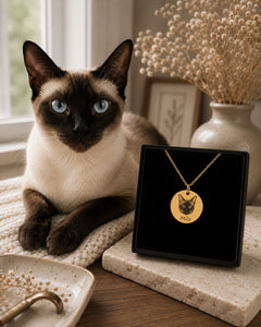 Cat Portrait Necklace personalized pet keepsake detail view 9