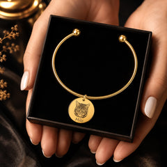 Custom Cat Portrait Bangle personalized pet keepsake detail view 20