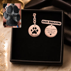 Pawprint Keychain custom pet accessory detail view 9
