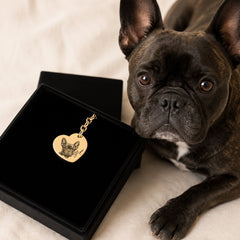 Pet Portrait Heart Keychain custom pet accessory detail view 8